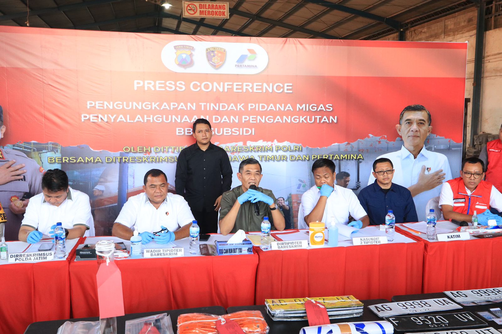 Bareskrim Polri Bersama Ditreskrimsus Polda Jatim Berhasil Bongkar Penyalahgunaan BBM Bersubsidi