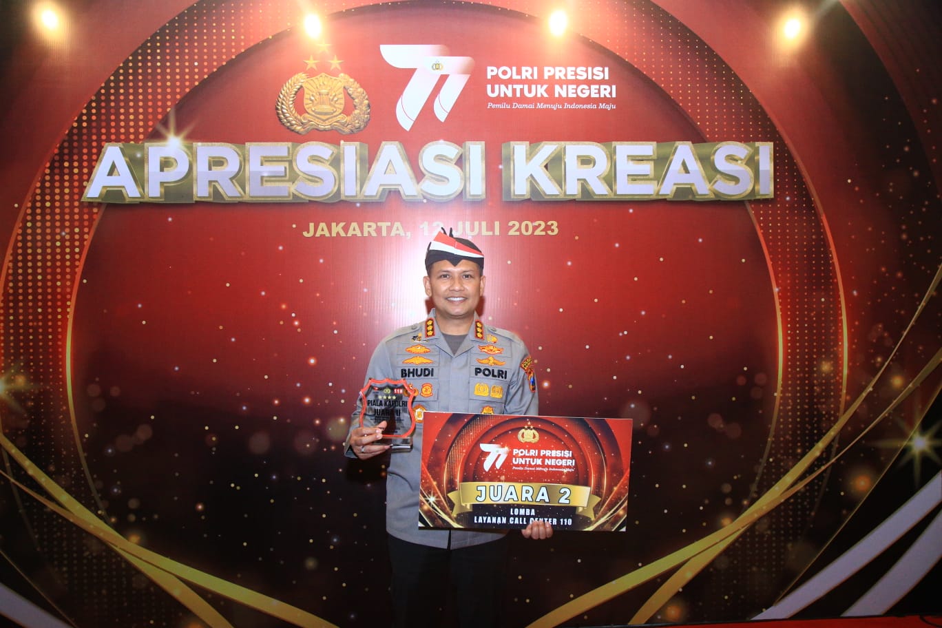 Juara 2 Nasional Lomba Layanan Polisi 110 Kapolresta Malang Kota Terima Penghargaan Dari Kapolri