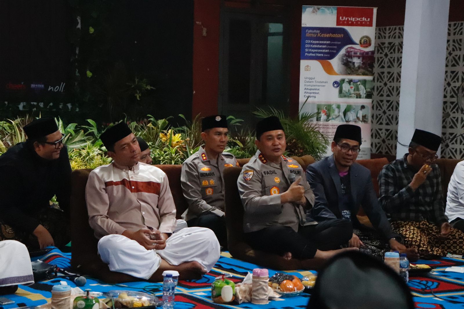 Kunjungi Ponpes Darul Ulum Jombang, Kabaharkam Polri Ngopi Bareng Gawagis PC RMI NU se Jatim