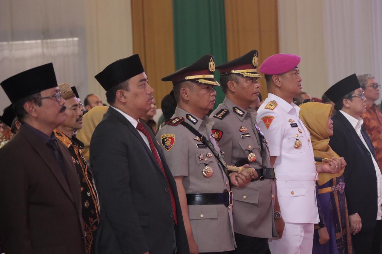 Kapolres Lamongan Hadiri Rapat Terbuka Senat Universitas Islam Darul Ulum Lamongan