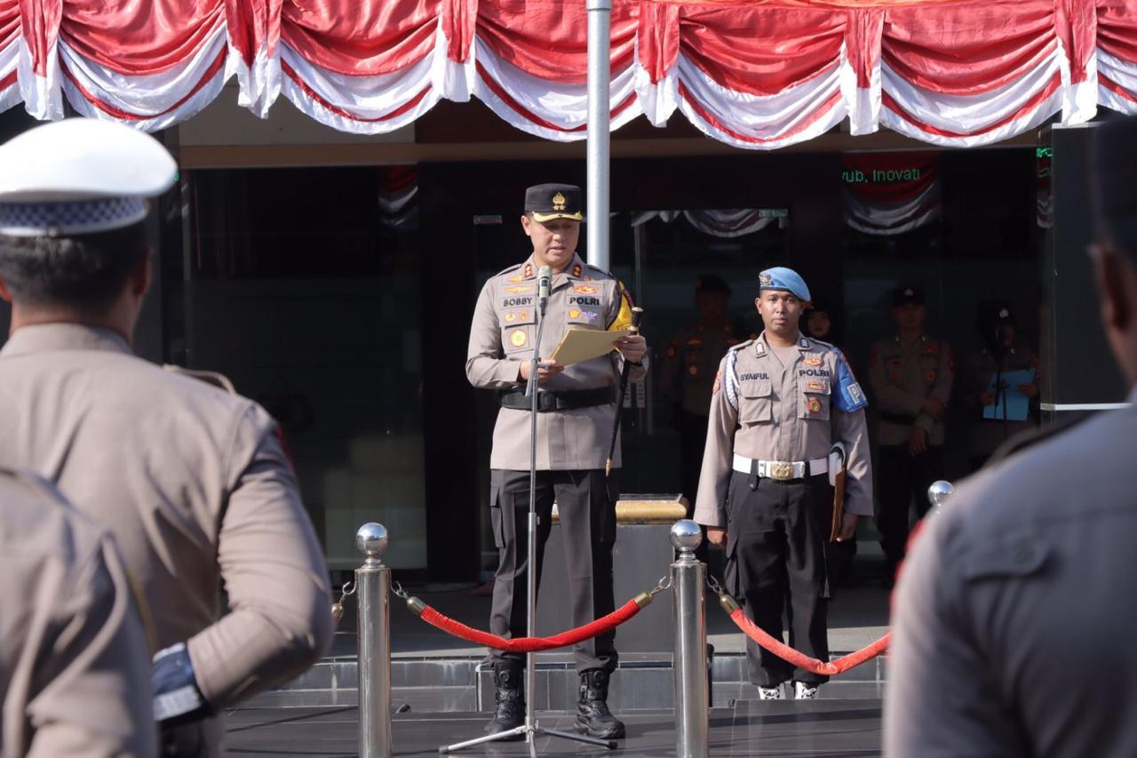 Kapolres Lamongan Pimpin Upacara Pengukuhan Struktur Organisasi dan Susunan Pengurus Komite Olahraga Polri (KOP) di Polres Lamongan