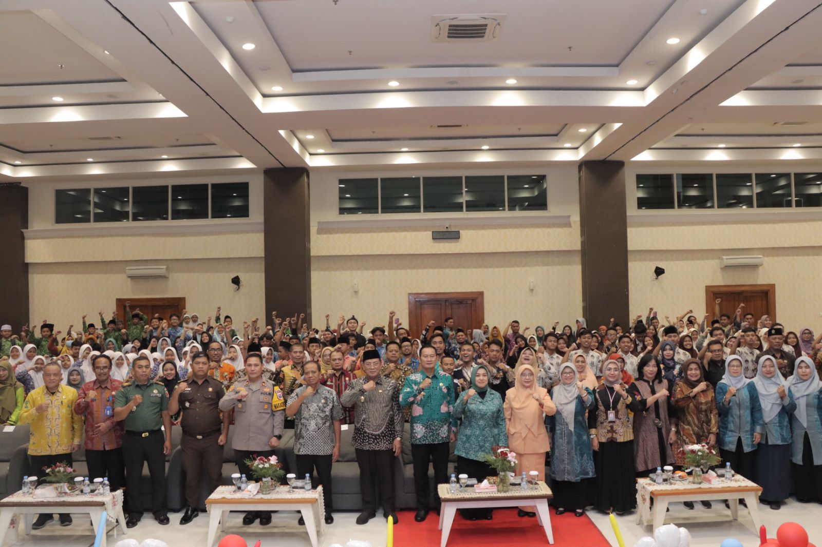 Wakapolres Lamongan Hadiri Peringatan Gebyar Hari Anak Nasional Ke-40 Tahun 2024 di Lamongan