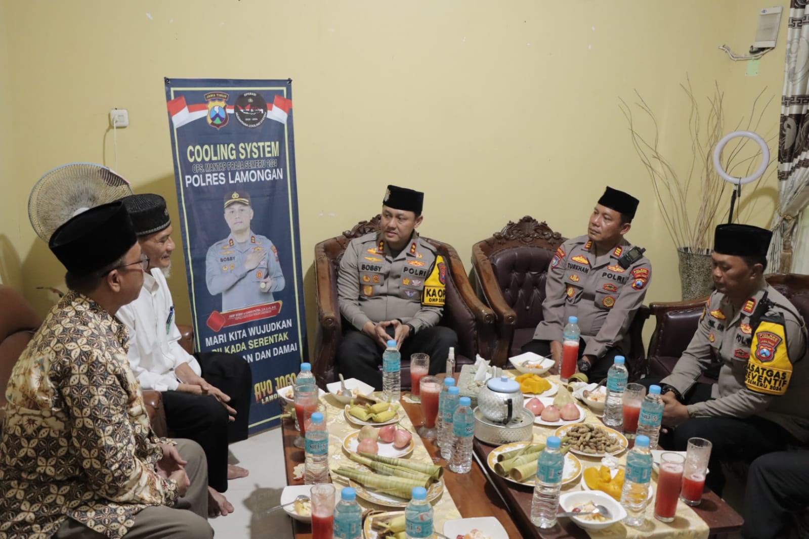 Kapolres Lamongan Sambangi Tokoh Agama, Jalin Silaturahmi sebagai Upaya Bersama Jaga Kedamaian Jelang Pilkada