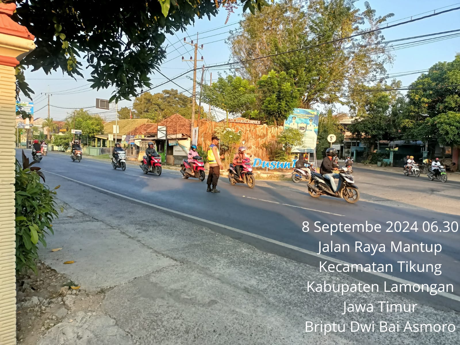 Personel Polres Lamongan Giatkan Commander Wish Pagi Hari