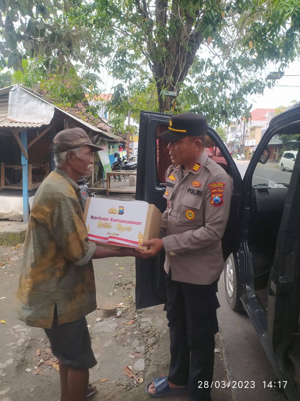 Polri Peduli, Polres Lamongan Gelar Ramadhan Berbagi