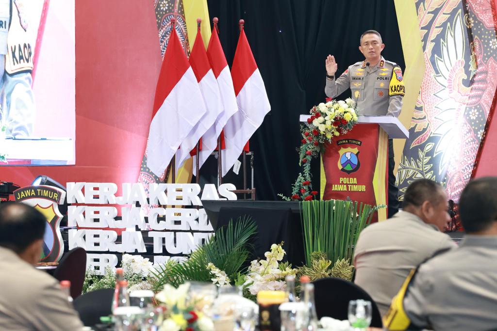 Rakernis SDM, Kapolda Jatim Launching Mars Polda Jatim dan Aplikasi Semeru Gassus Presisi