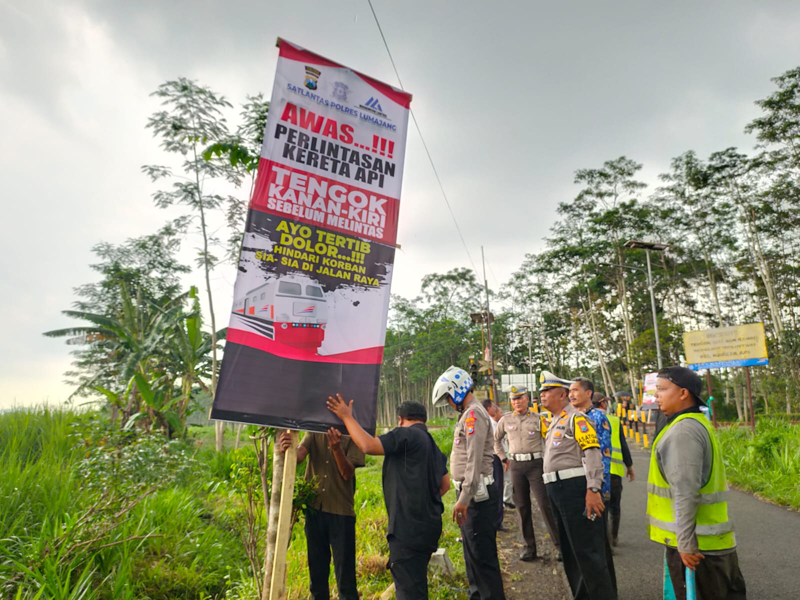 Polres Lumajang Siapkan Skema Lalu Lintas Jelang Nataru, Atensi Jalur Perlintasan KA