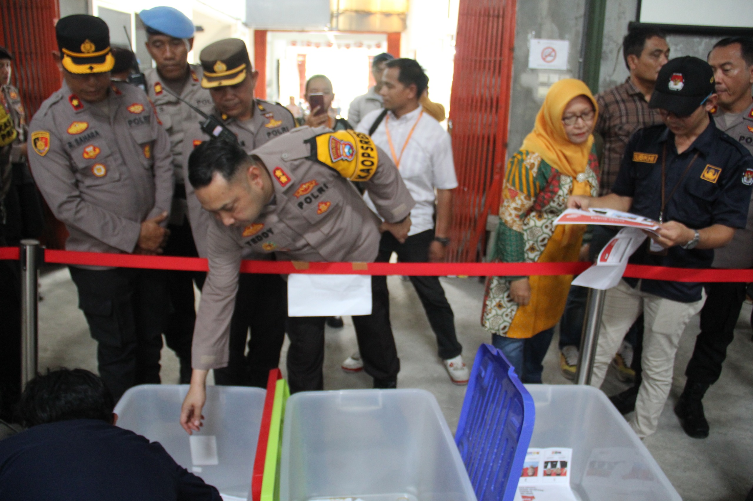Pastikan Keamanan Logistik Pemilu, Kapolres Kediri Kota Cek Gudang KPU