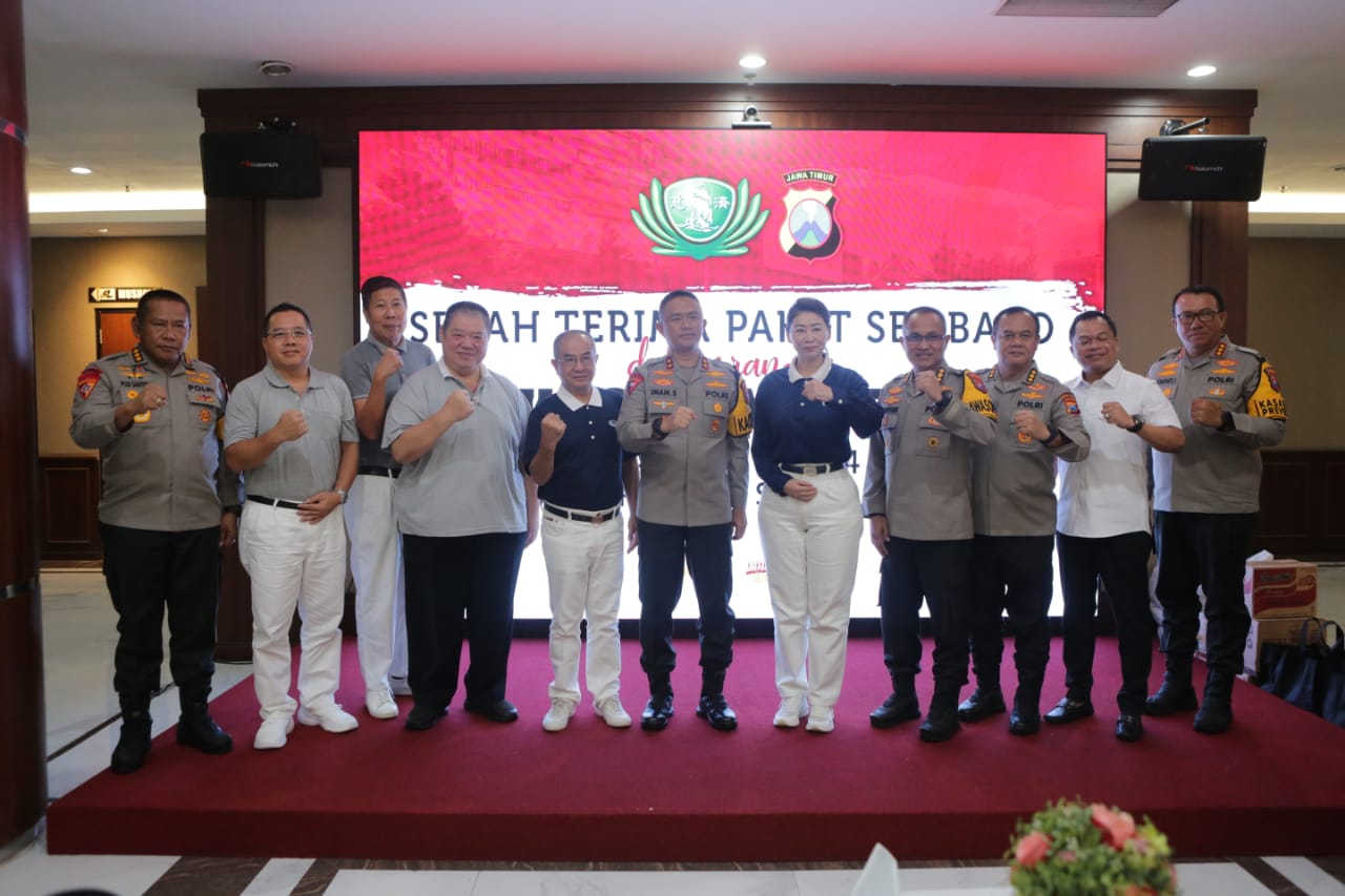Polda Jatim Terima Paket Sembako dari Budha Tzu Chi untuk Disalurkan Kepada Masyarakat