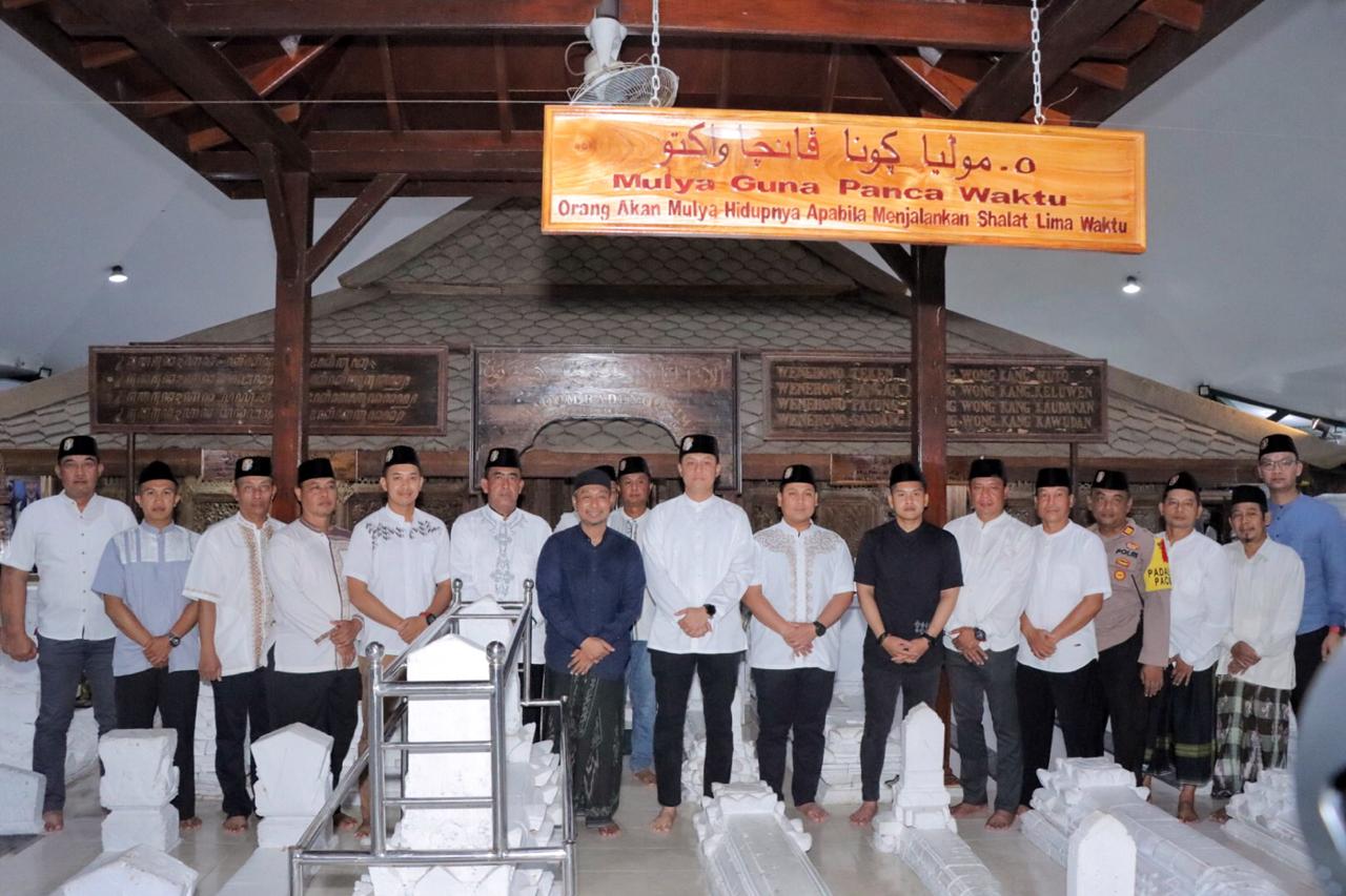 Kapolres Lamongan Ziarah Ke Makam Sunan Drajat Jelang Haul ke 514