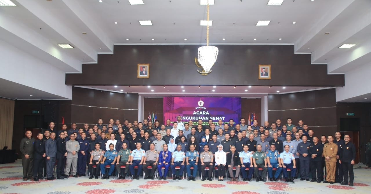 Plt. Gubernur Lemhannas RI Resmi Kukuhkan Pengurus Senat PPRA 66
