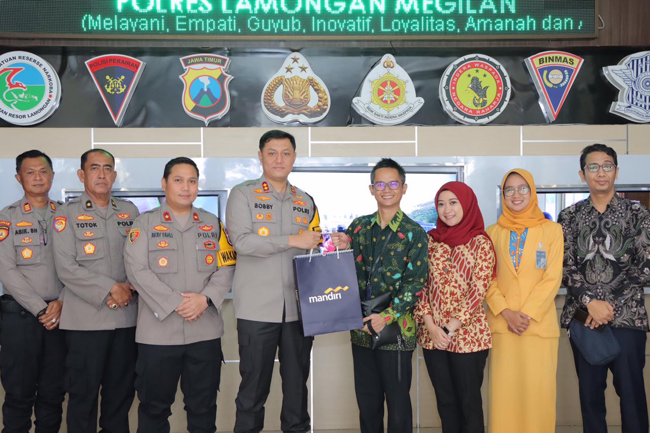 Kapolres Lamongan Terima Silaturahmi Dengan Branch Manager Bank Mandiri Lamongan