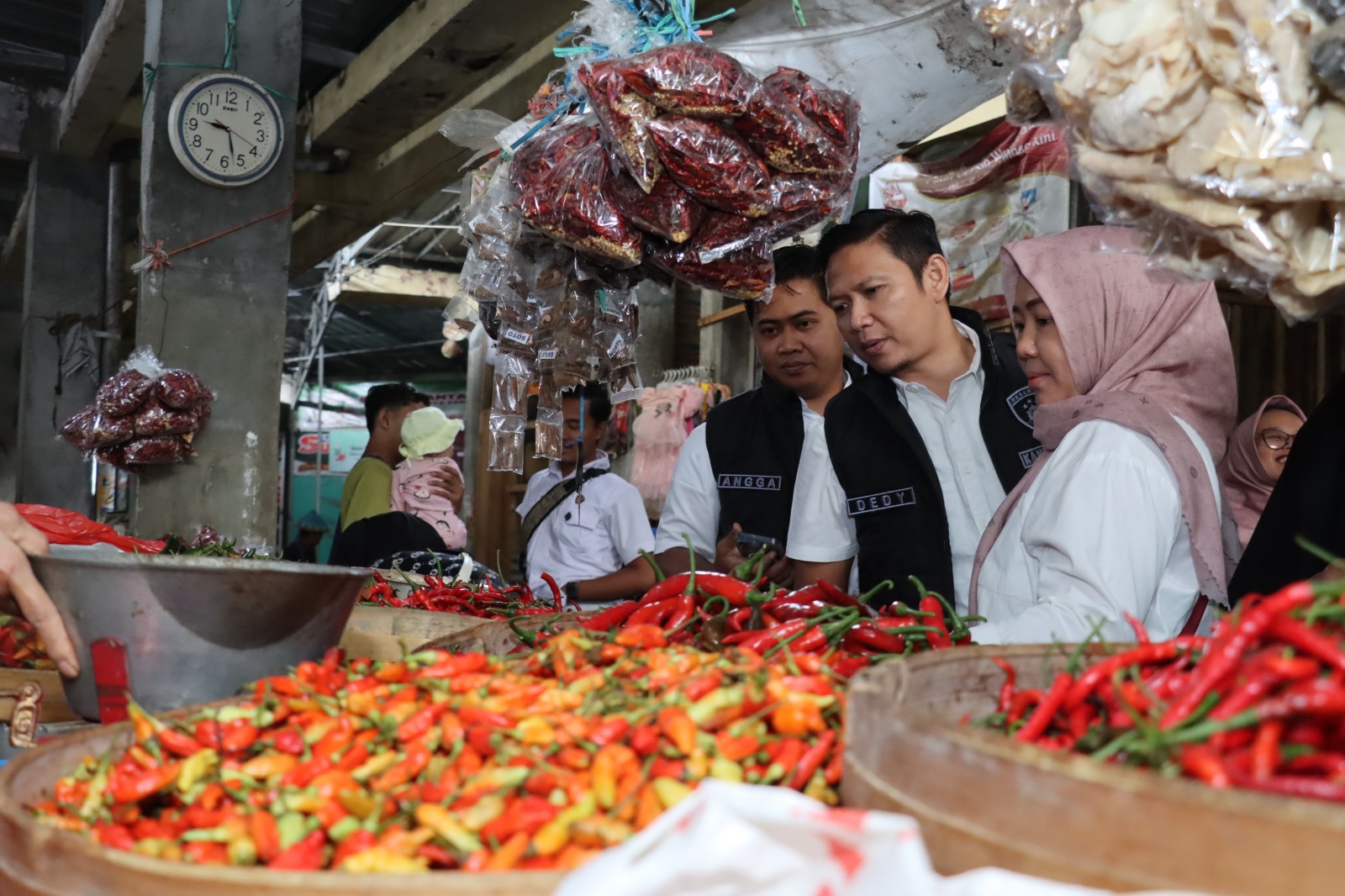 Satgas Pangan Polres Magetan Bersama Disperindag Sidak Pasar Pantau  Ketersediaan dan Harga Bapokting