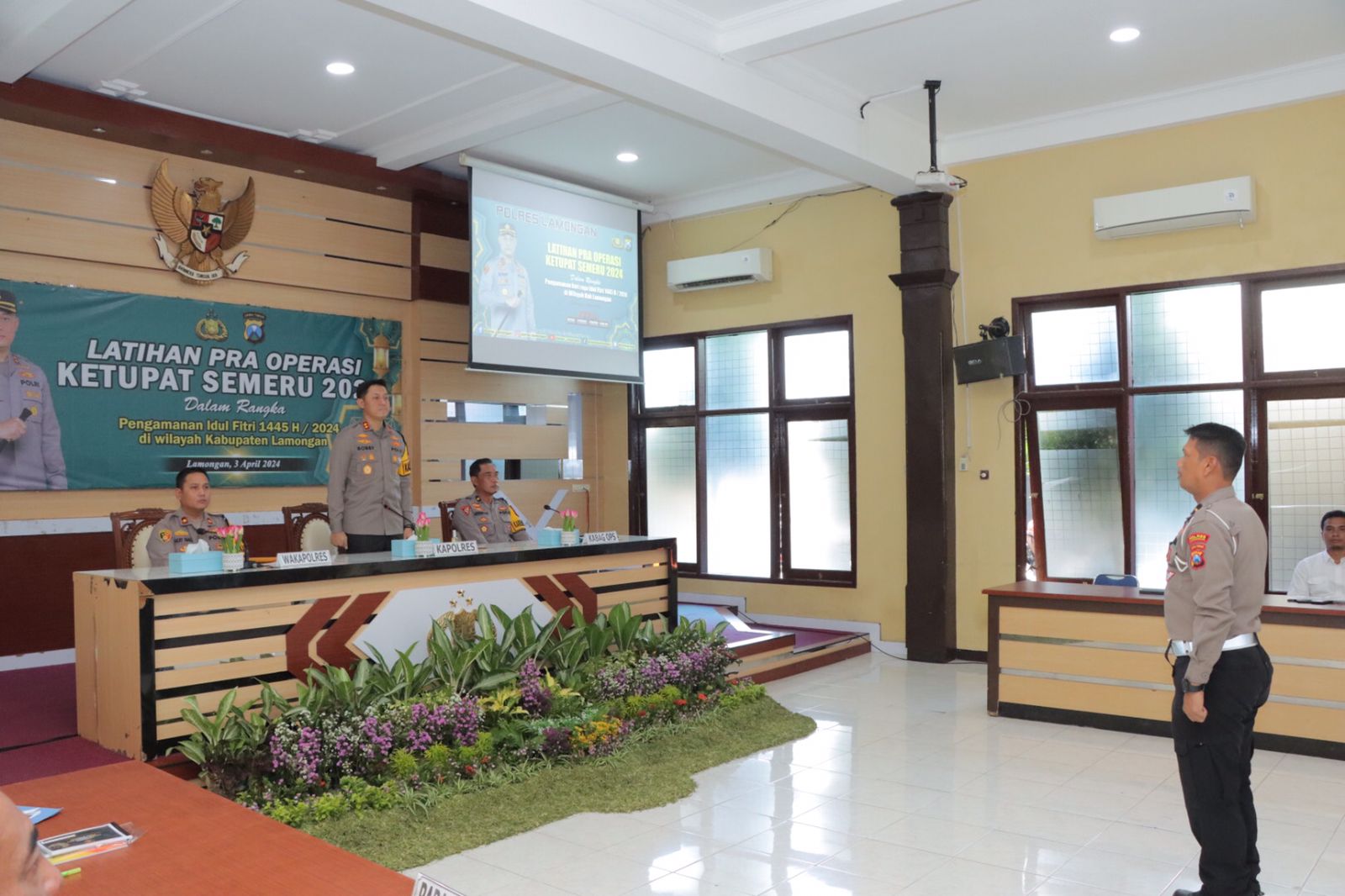 Polres Lamongan Gelar Latihan Pra-Operasi Ketupat Semeru 2024 Jelang Hari Raya Idul Fitri 1445 H