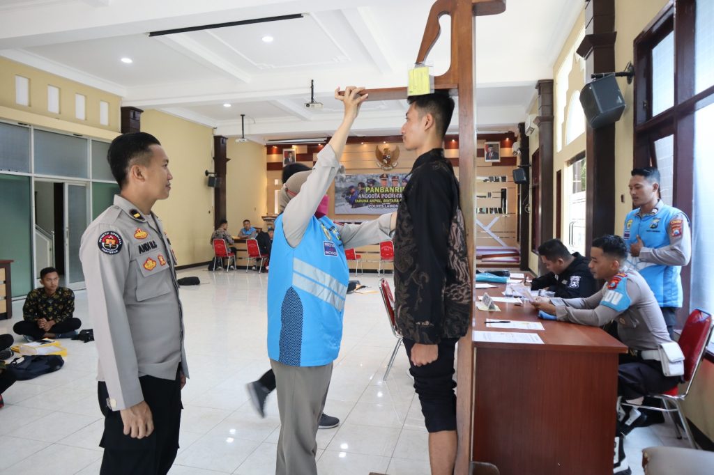 Polres Lamongan Gelar Verifikasi Penerimaan Anggota Polri Tahun 2024