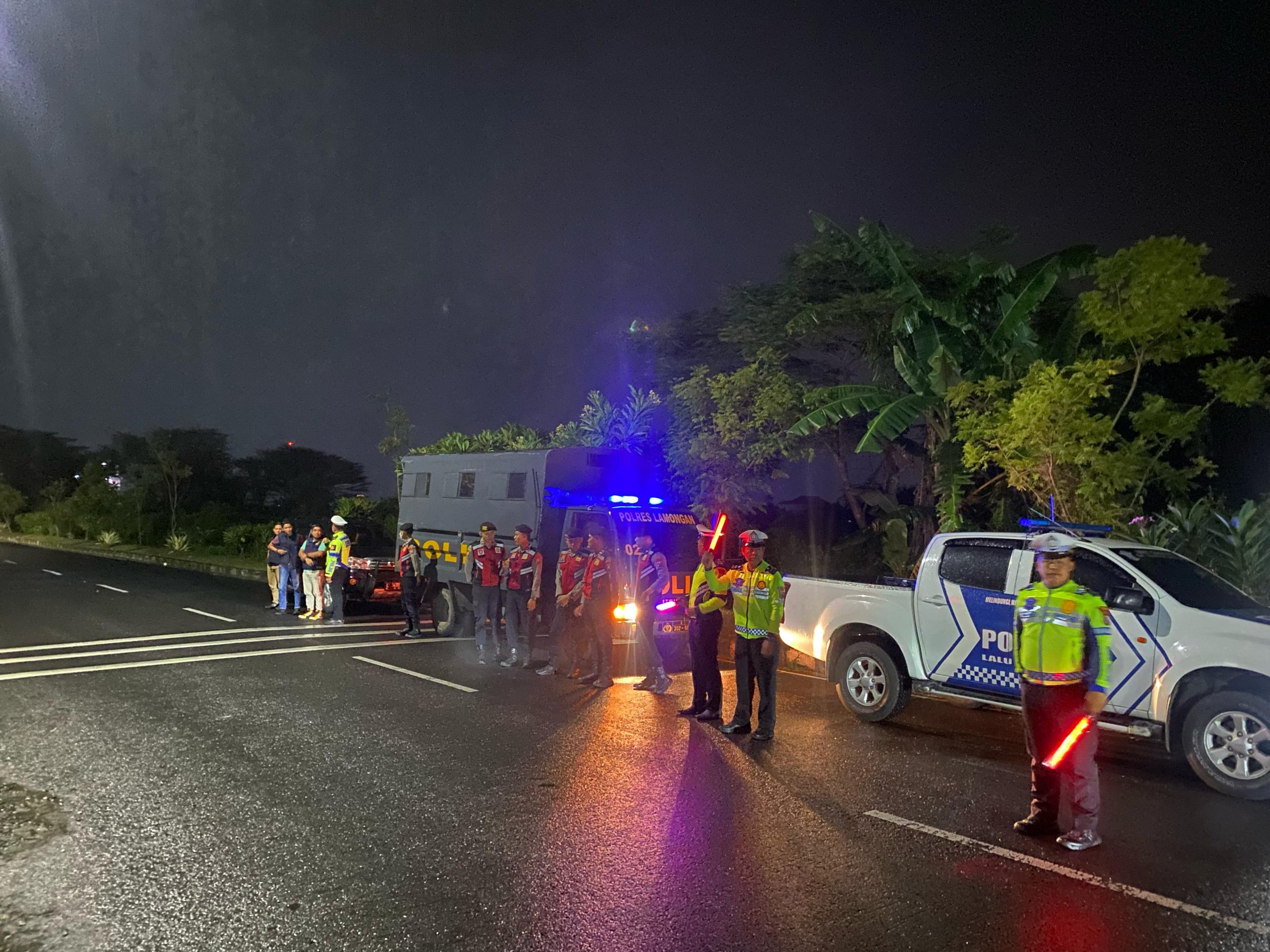 Polres Lamongan Gelar Patroli Harkamtibmas untuk Menjaga Keamanan dan Ketertiban di Wilayah Lamongan