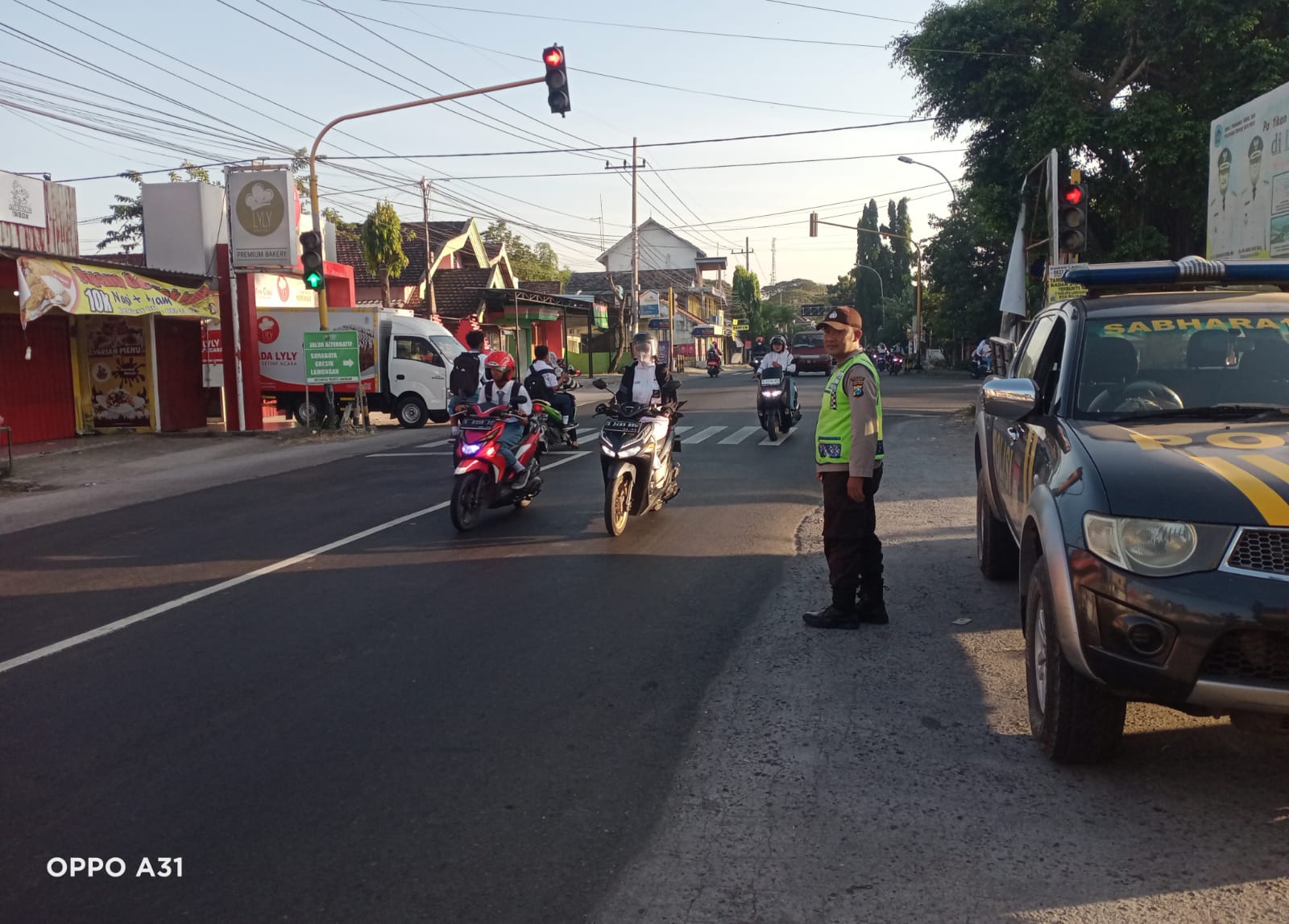 Upaya Polres Lamongan Ciptakan Kelancaran Arus Lalin Melalui Kegiatan Commander Wish