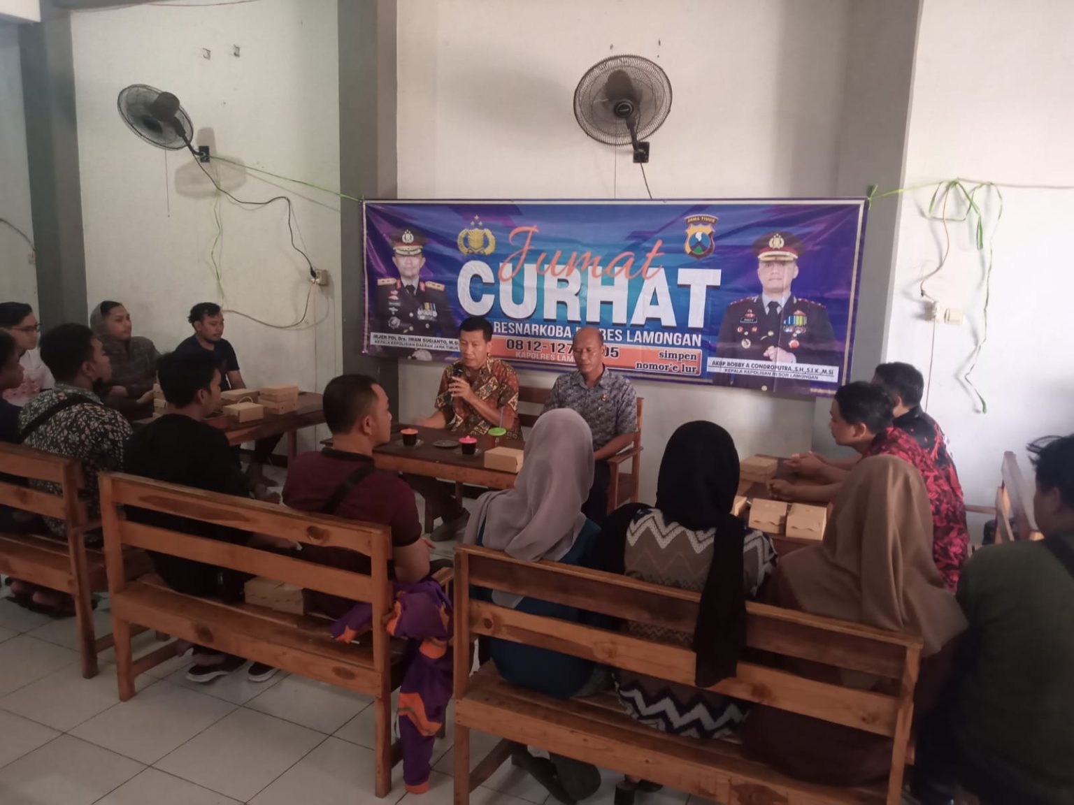 Polres Lamongan Gelar Jumat Curhat Bersama Komunitas Driver Ojek Online