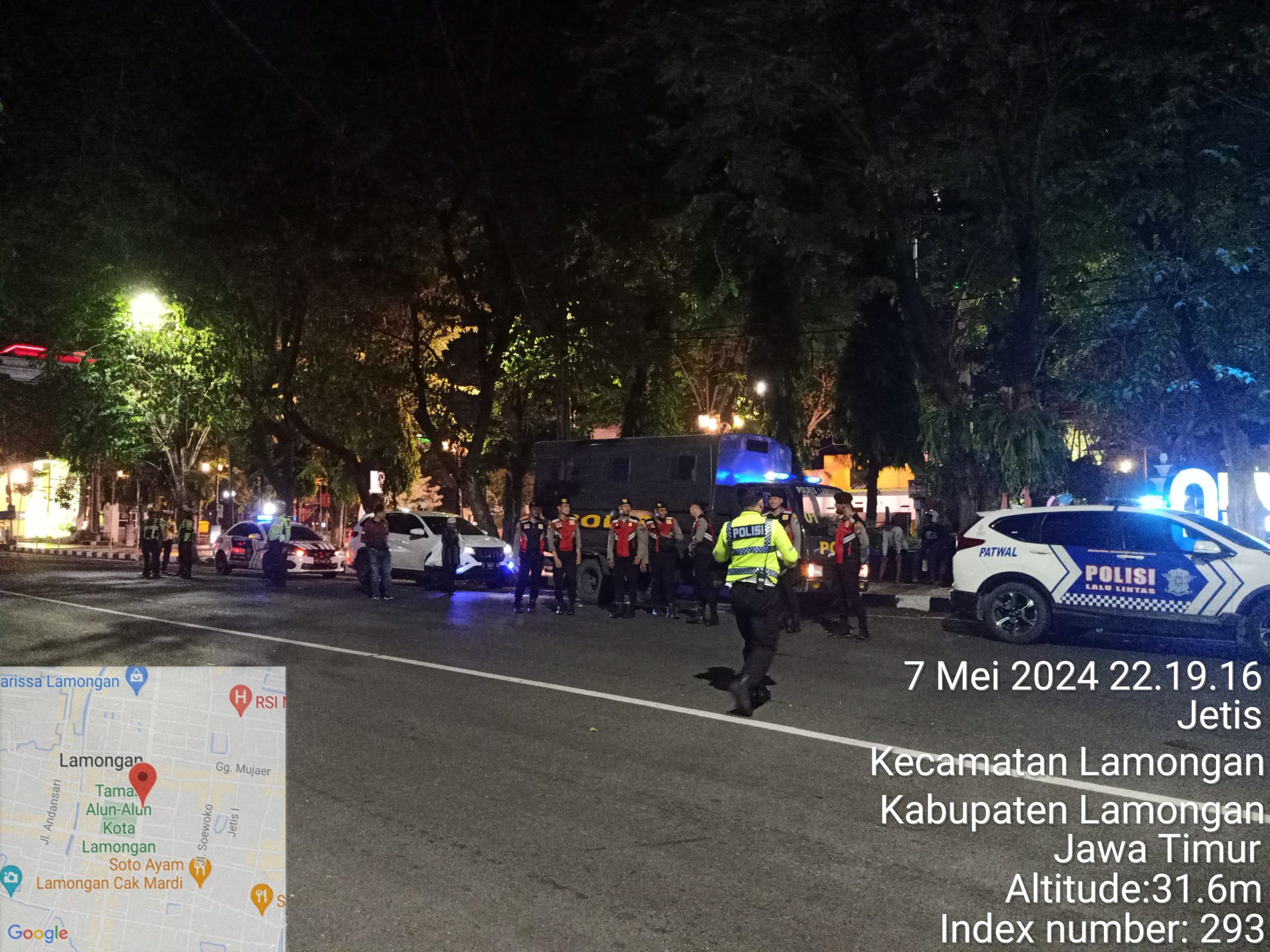 Tingkatkan Keamanan Wilayah, Personel Polres Lamongan Gelar Patroli Harkamtibmas