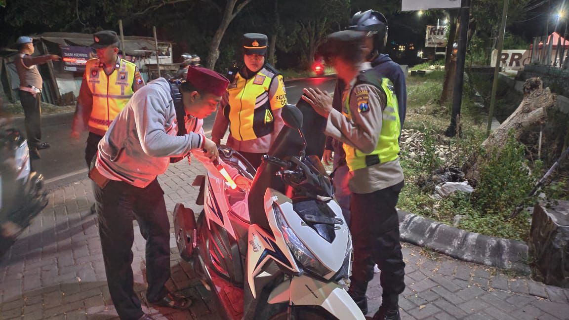 Polres Lamongan Gelar Razia Cipta Kondisi Multi Sasaran Gabungan Polsek Rayon 5