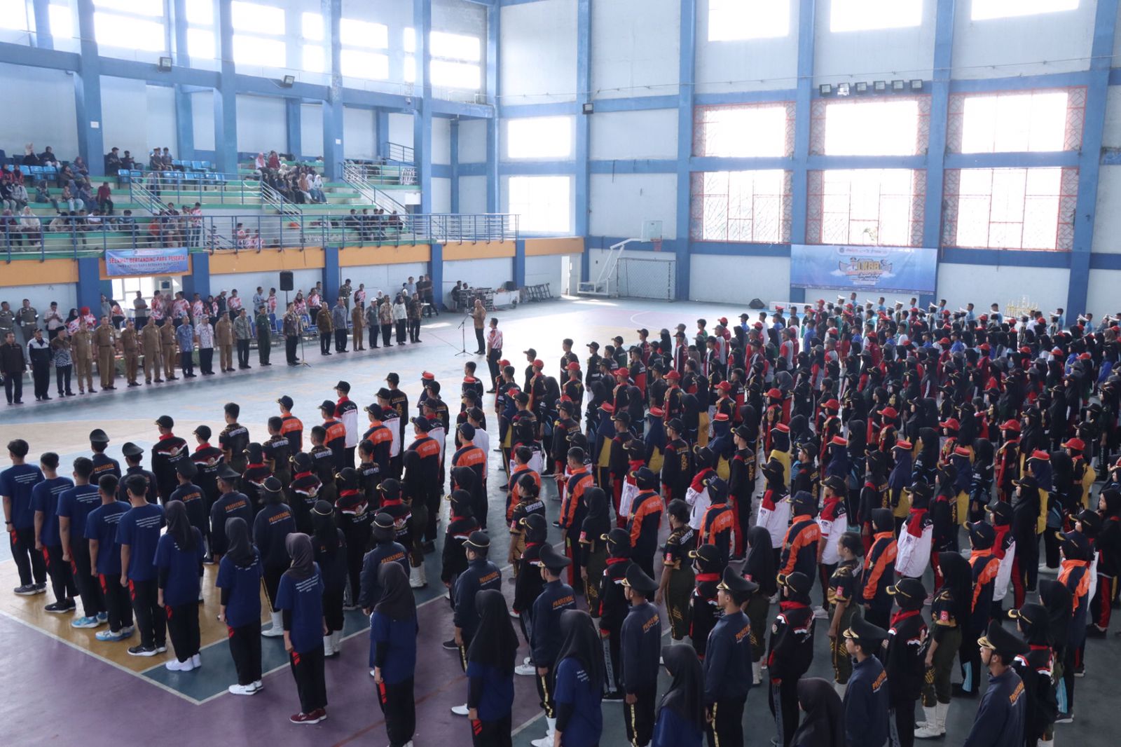 Wakapolres Lamongan Hadiri Pembukaan Lomba Kreasi Baris-Berbaris Bupati Cup Antar SMA/SMK/MA se-Kabupaten Lamongan