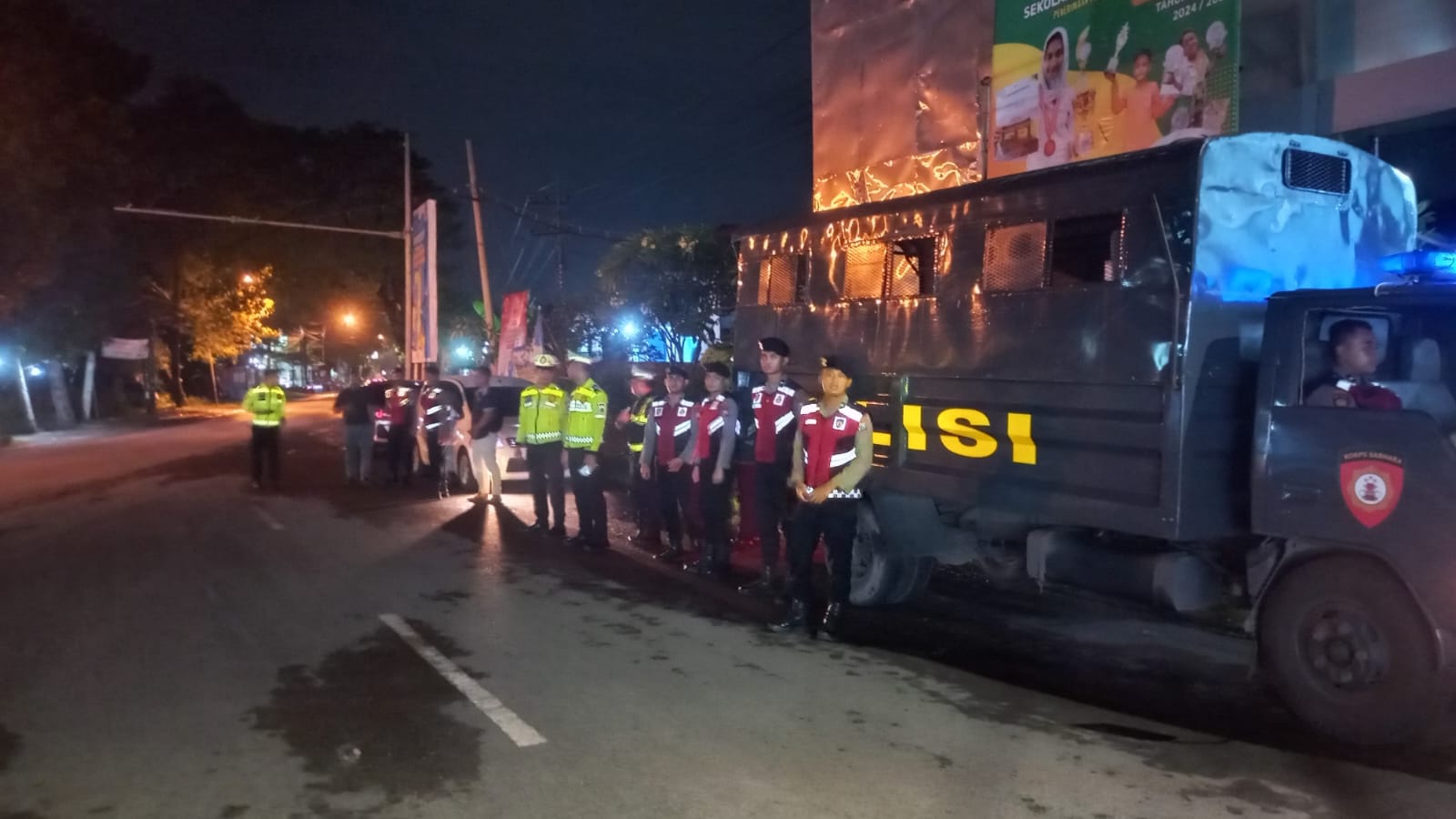 Anggota Polres Lamongan Jaga Keamanan Wilayah Melalui Patroli Harkamtibmas
