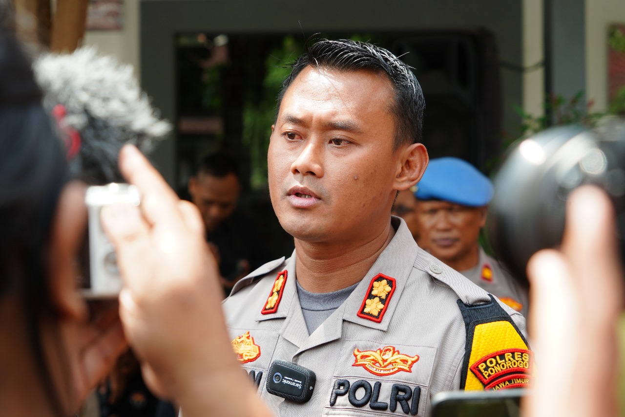 Polres Ponorogo Berhasil Ungkap Motif Tersangka Pembunuhan yang Direkayasa Korban Kecelakaan