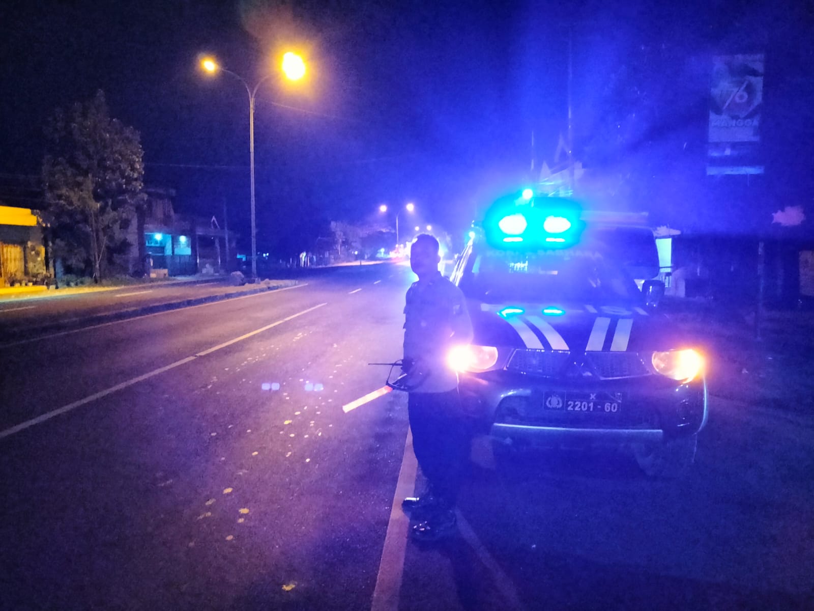Cegah Aksi Kriminalitas, Polres Lamongan Laksanakan Patroli Blue Light