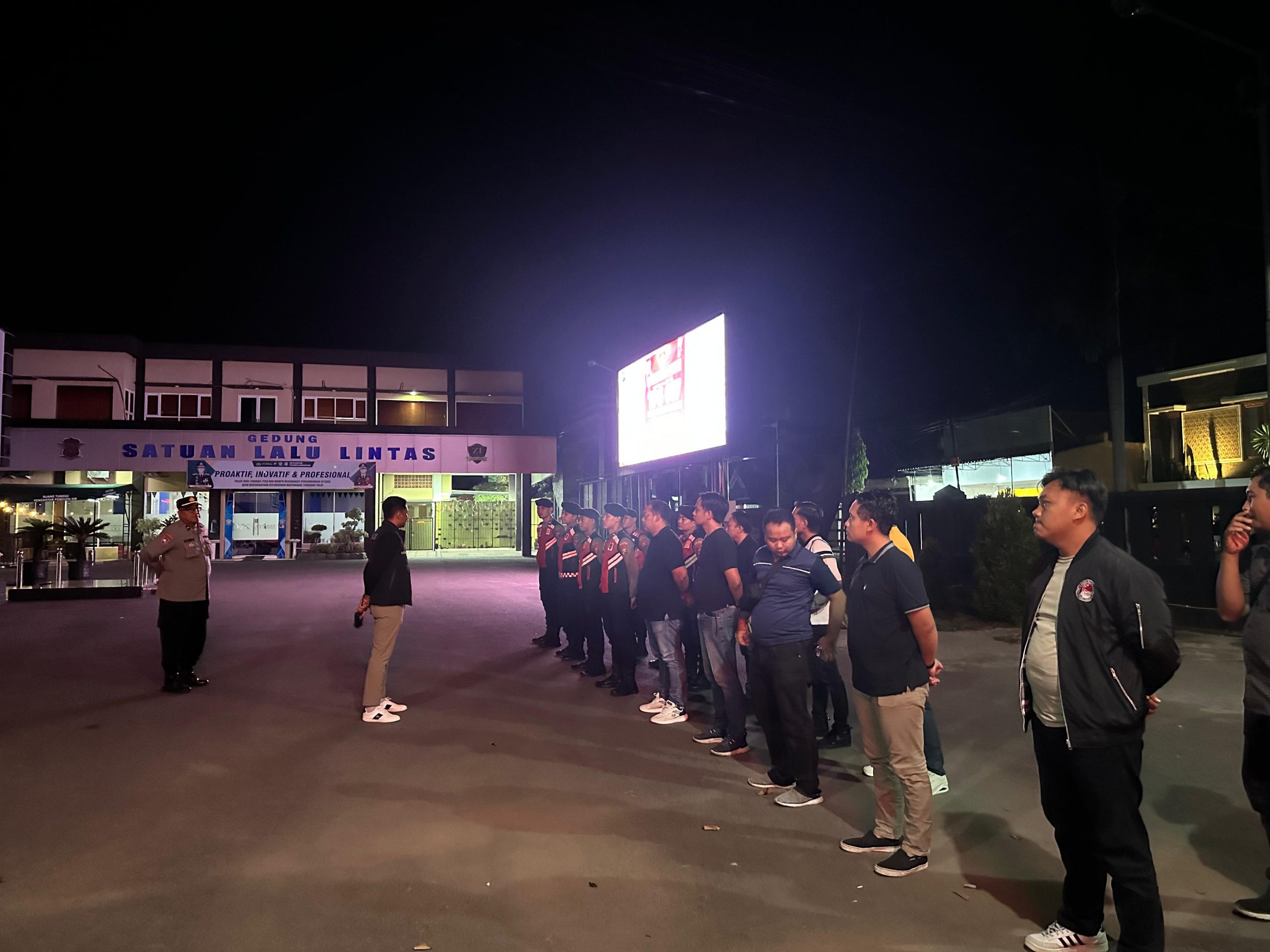 Polres Lamongan Laksanakan Patroli Harkamtibmas Guna Ciptakan Kamtibmas Yang Kondusif