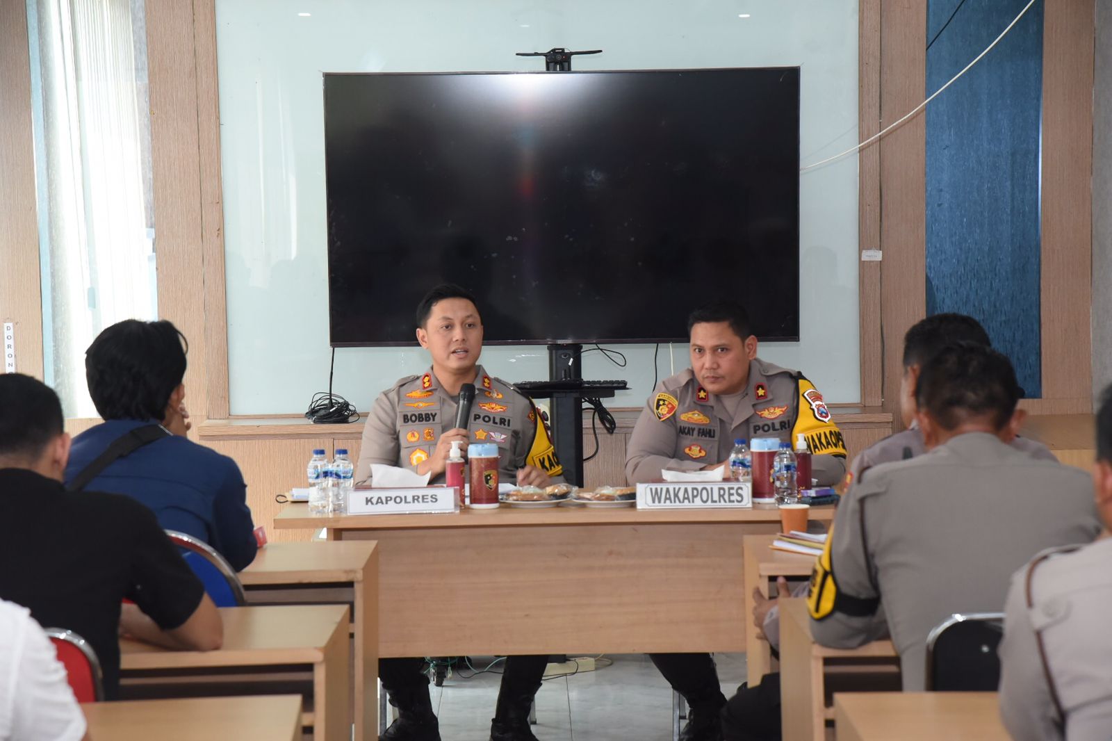 Polres Lamongan Gelar Rapat Panitia Menjelang Hari Raya Idhul Adha dan HUT Bhayangkara