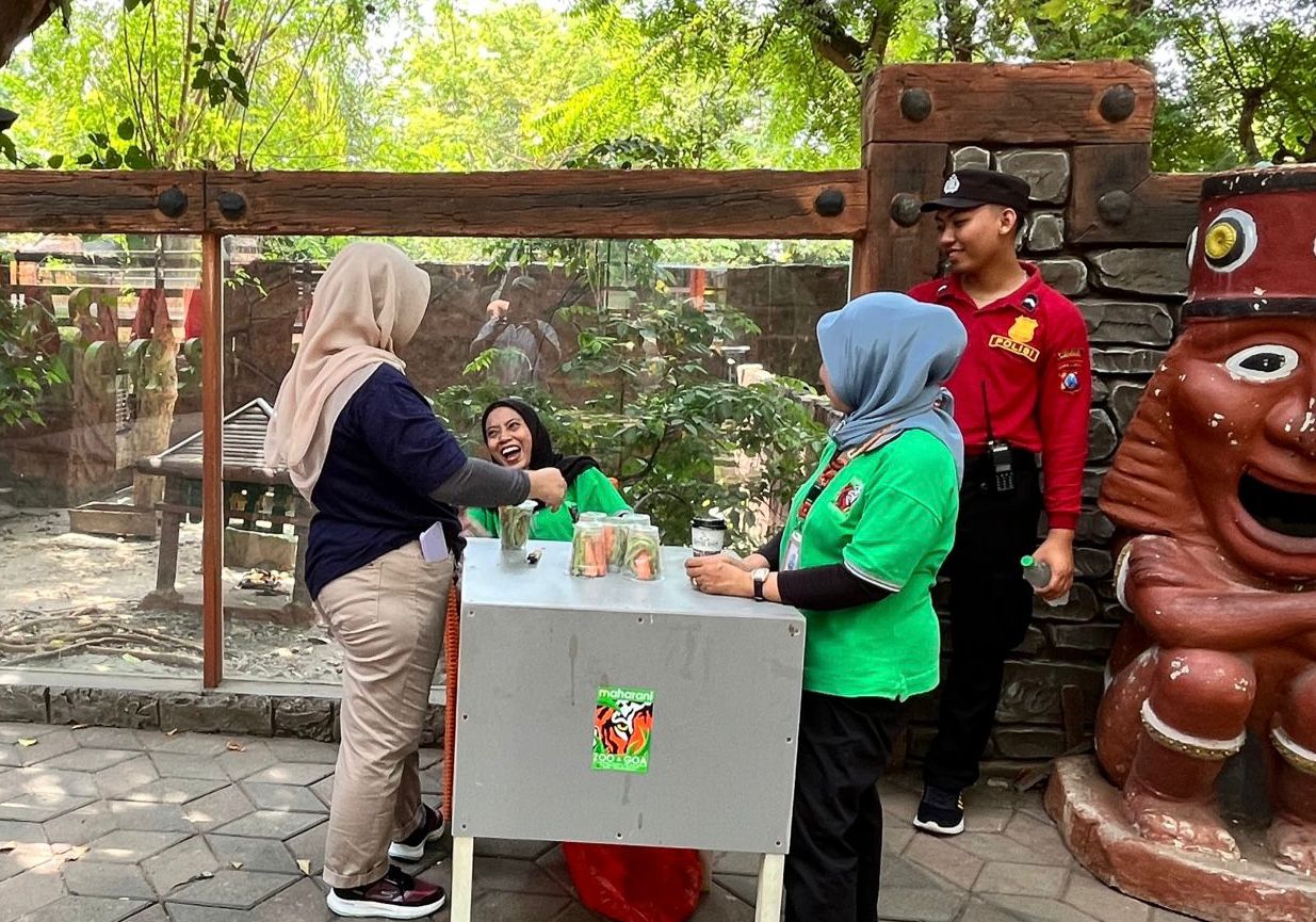 Polres Lamongan Lakukan Pengamanan Di Tempat Wisata WBL dan Maharani Zoo