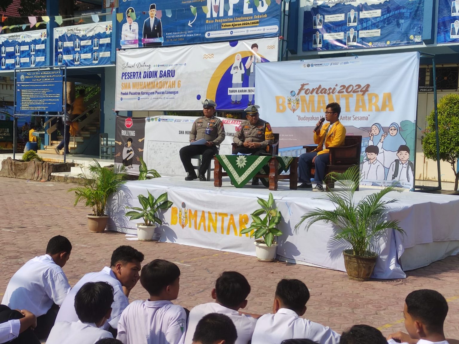 Satlantas Polres Lamongan Sosialisasikan Ops Patuh Semeru 2024 di SMAM 6 Pondok Pesantren Karangasem Muhammadiyah Paciran