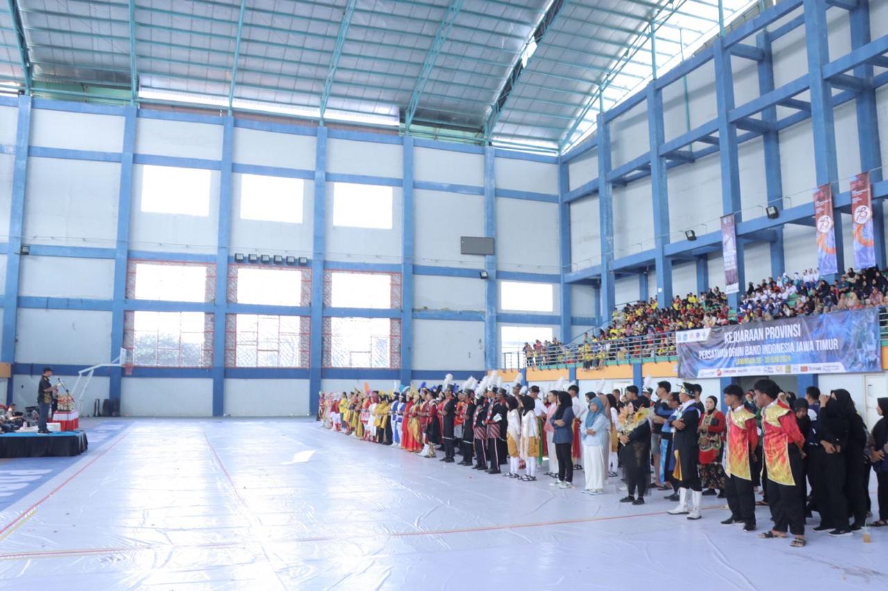 Wakapolres Lamongan Hadiri Upacara Penutupan Lomba Street Parade Kejurprov PDBI Jatim dan Rayakan HUT Bhayangkara ke-78