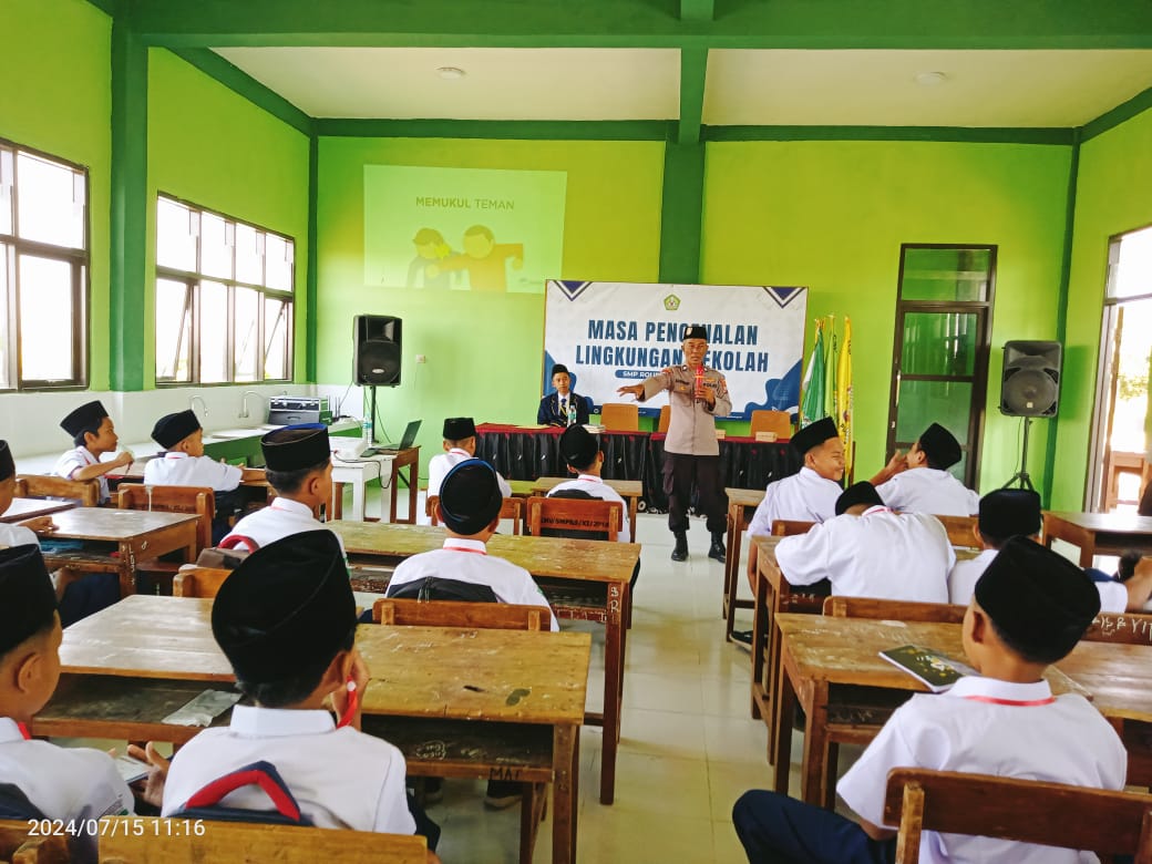 Polres Lamongan Laksanakan Binluh Pencegahan Bullying di Lingkungan Sekolah