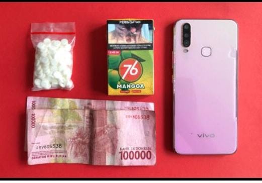 Satresnarkoba Polres Lamongan Tangkap Pengedar Pil Dobel L di Kecamatan Tikung