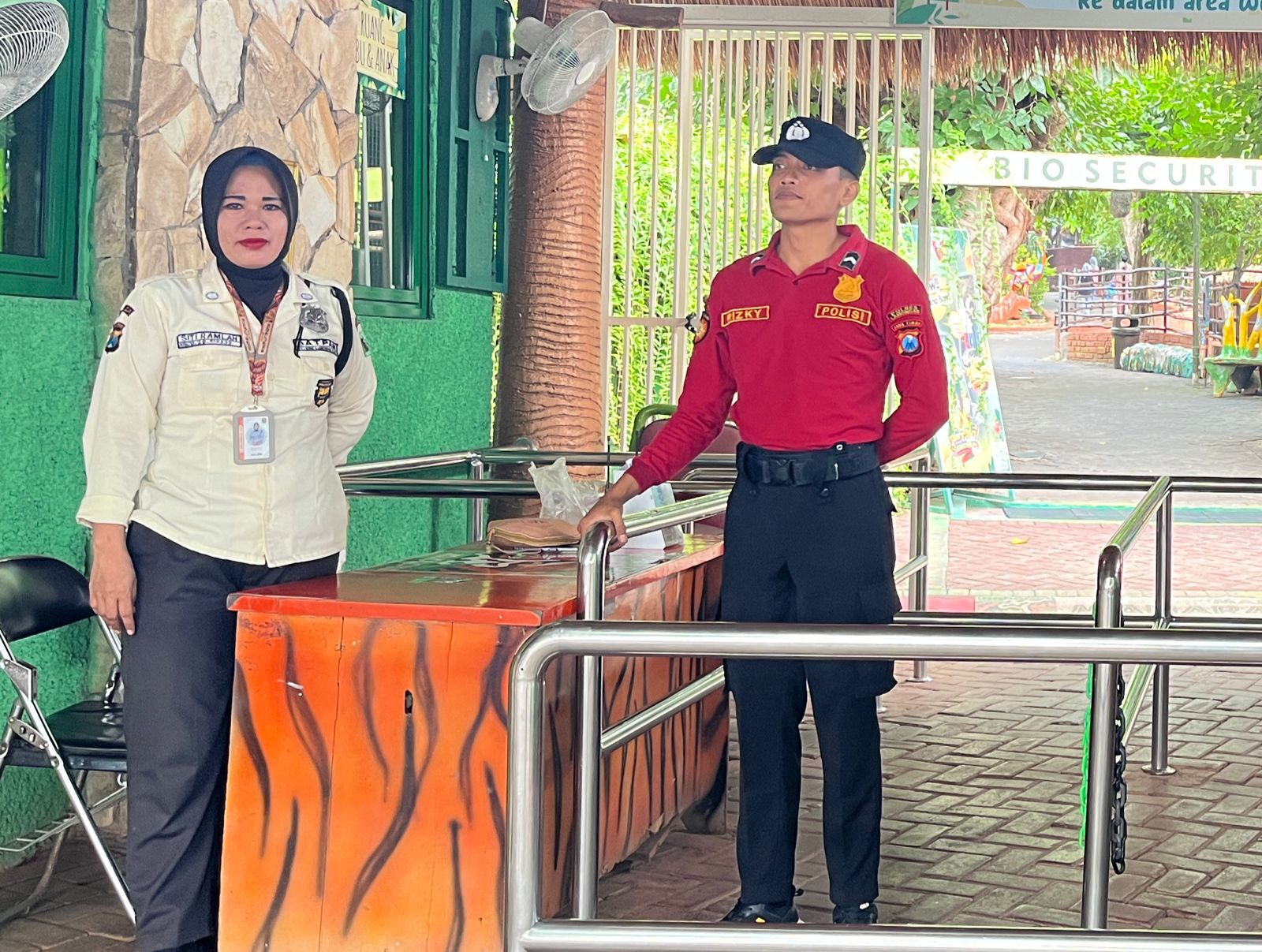Pastikan Keamanan Di Tempat Wisata, Personel Polres Lamongan Laksanakan Patroli