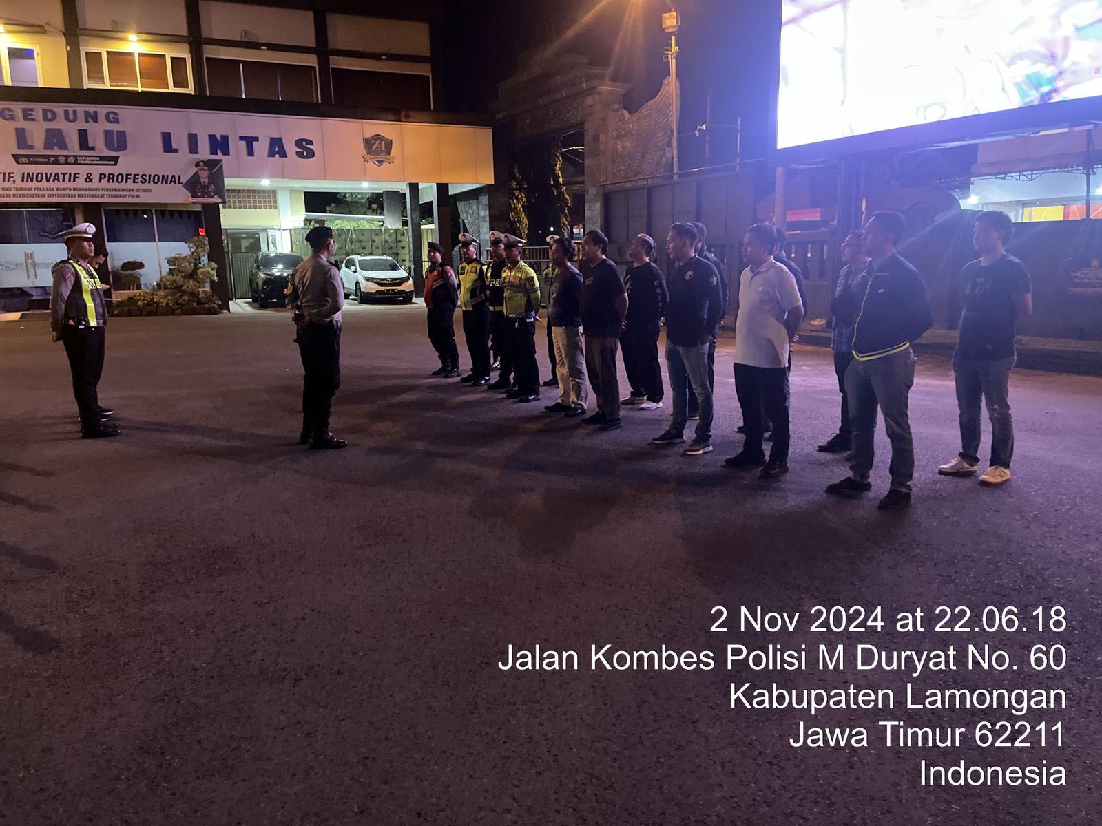 Anggota Polres Lamongan Laksanakan Patroli Harkamtibmas Di Berbagai Titik Rawan