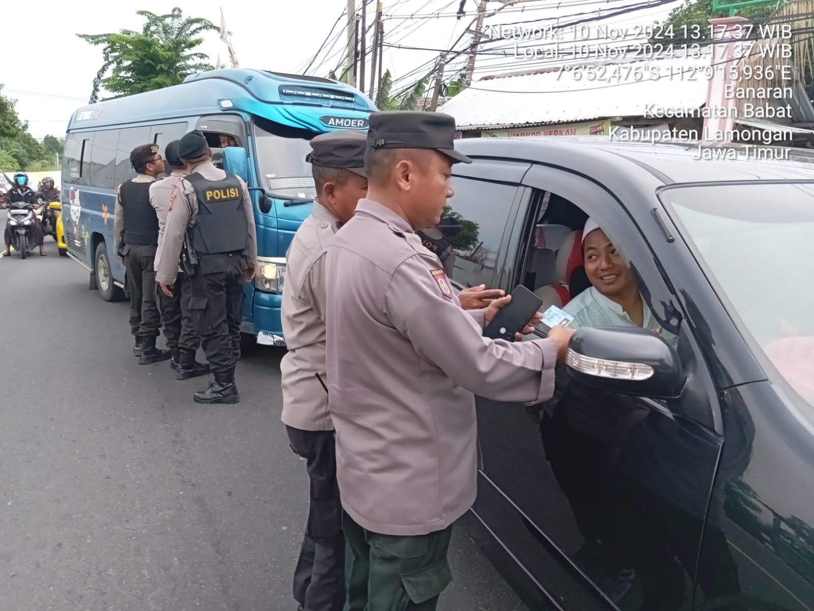 Polres Lamongan Lakukan Penyekatan di Titik Perbatasan Jelang Persela Vs Gresik United