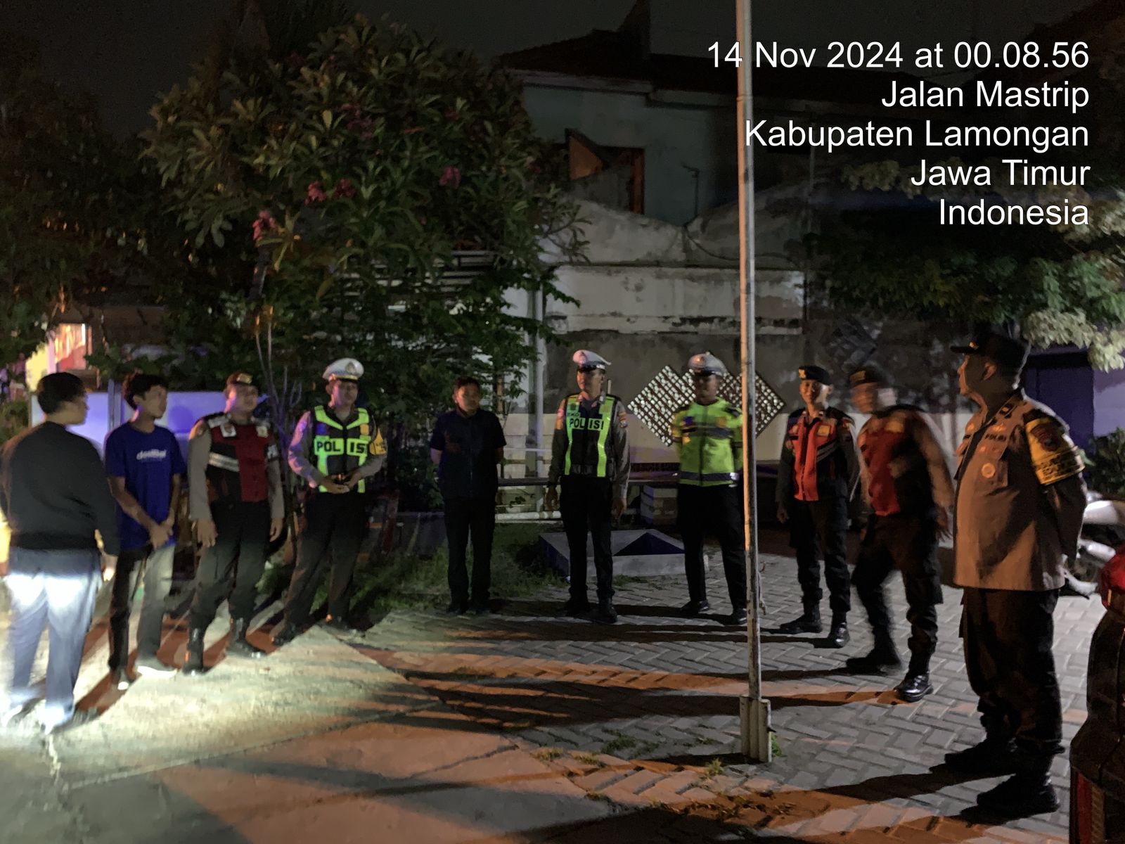 Dalam Rangka Ops. Mantap Praja Polres Lamongan Gelar Patroli Harkamtibmas