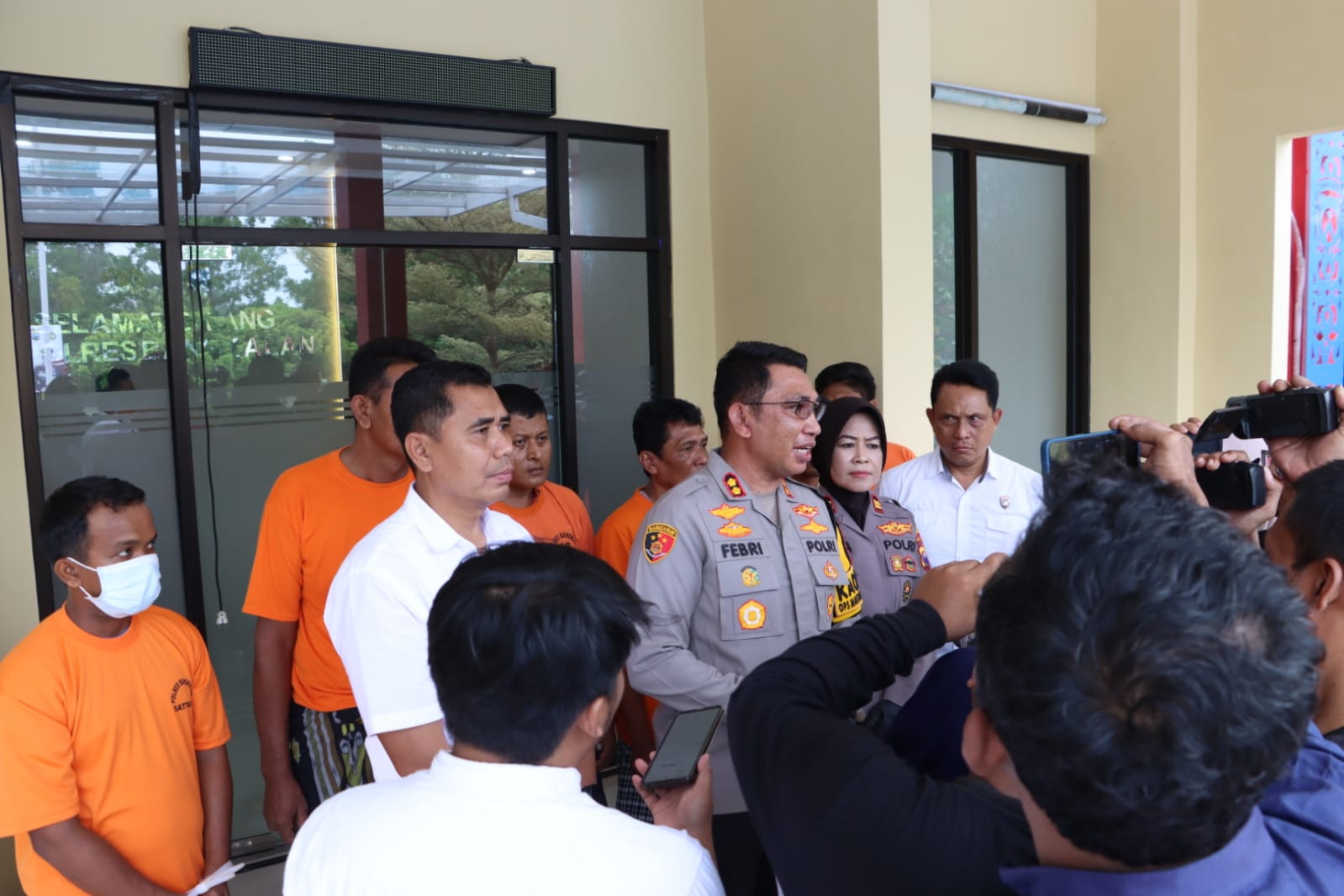 Polres Bangkalan Berhasil Ungkap Judol Slot dan Togel Ciduk 7 Tersangka