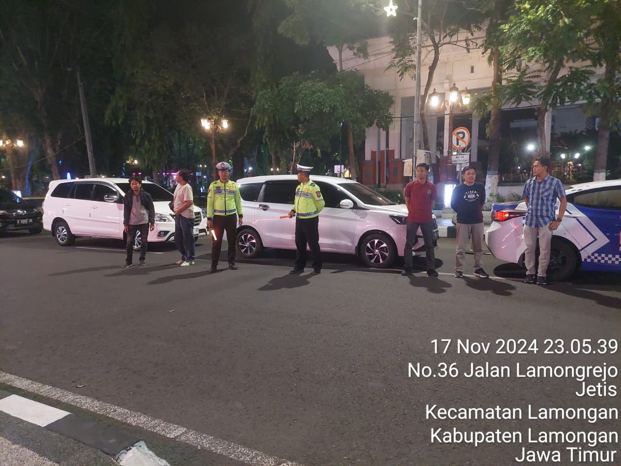 Polres Lamongan Ciptakan Wilayah Aman Melalui Patroli Harkamtibmas