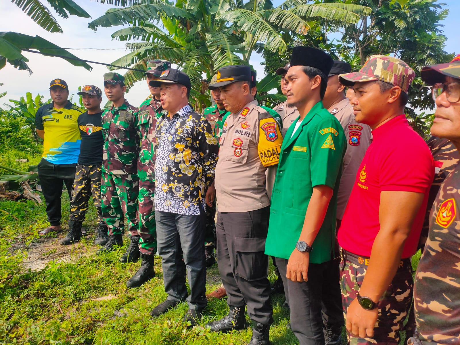 Polsek Kalitengah Gelar Penanaman Pohon Nangka untuk Peringati Hari Lingkungan Hidup dan Dukung Ketahanan Pangan