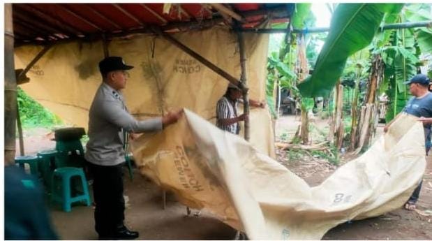 Polisi Bongkar  Arena Perjudian Sabung Ayam di Ngronggot Nganjuk