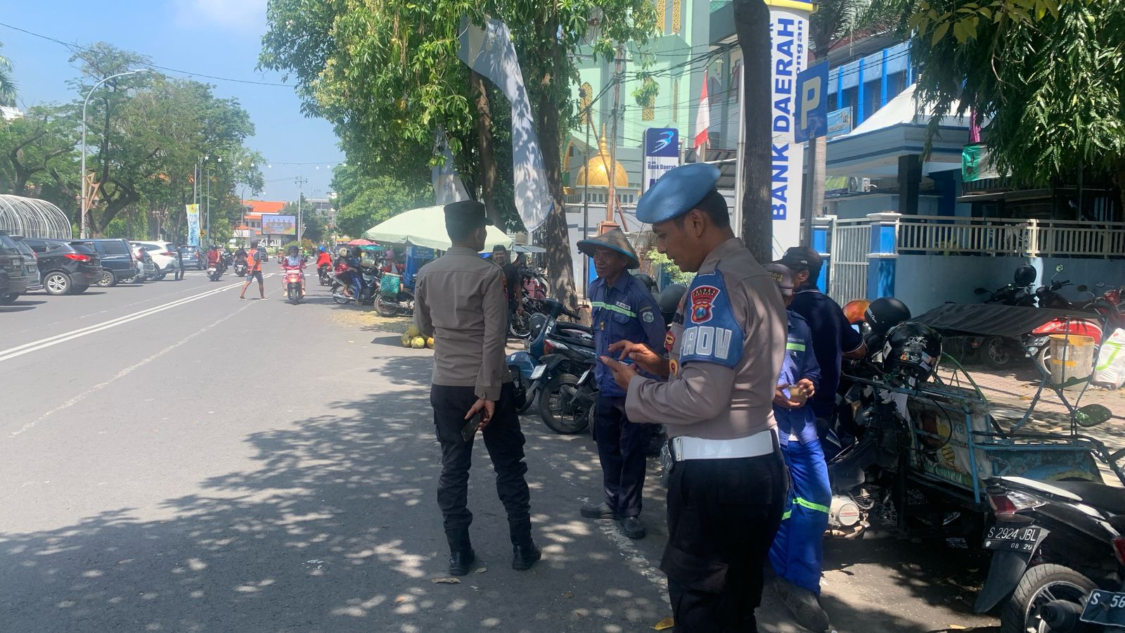 Polsek Lamongan Kota Antisipasi Premanisme Lewat Patroli Perintis Presisi
