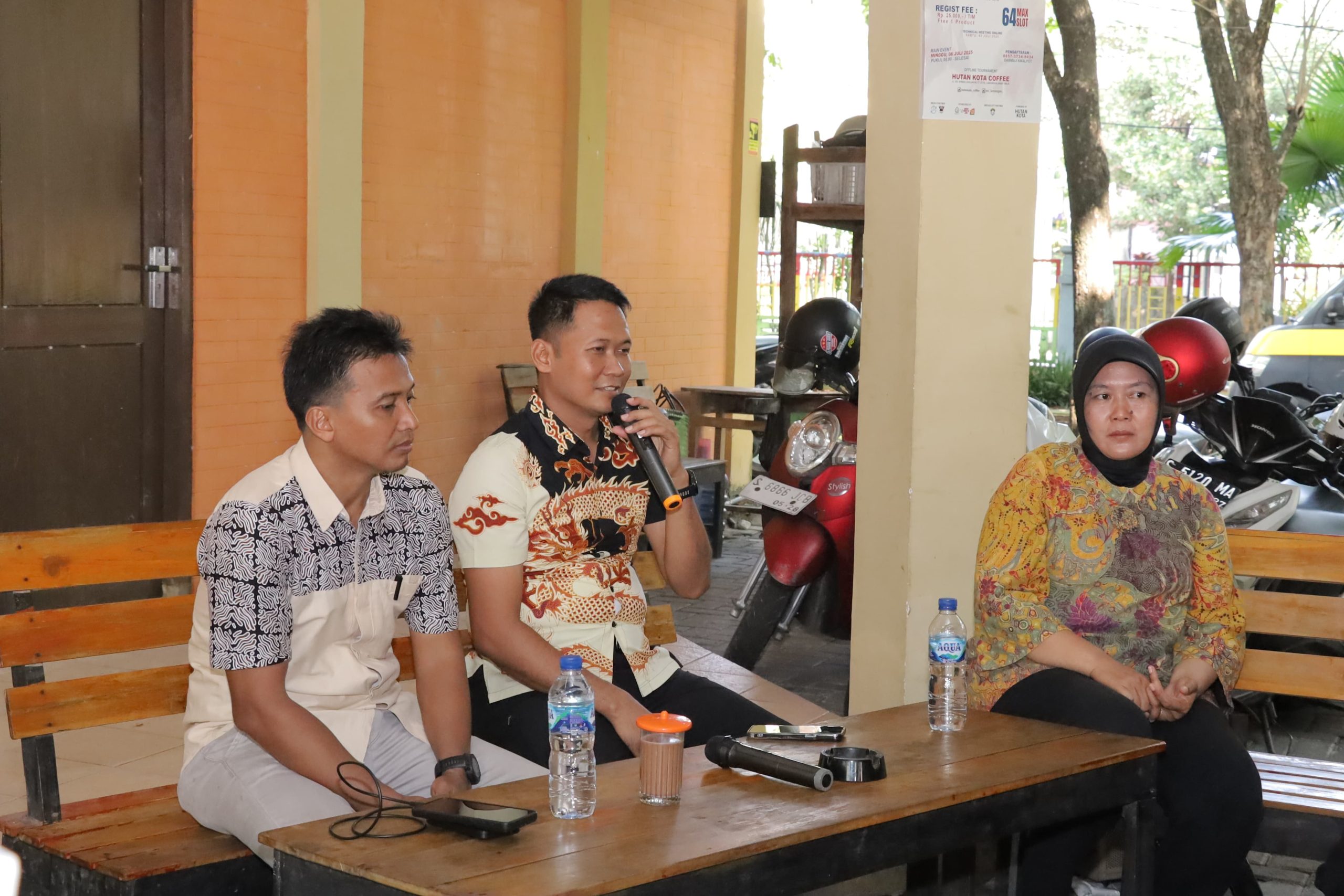 Satreskrim Polres Lamongan Gelar Jumat Curhat Bahas Bahaya Judi Online