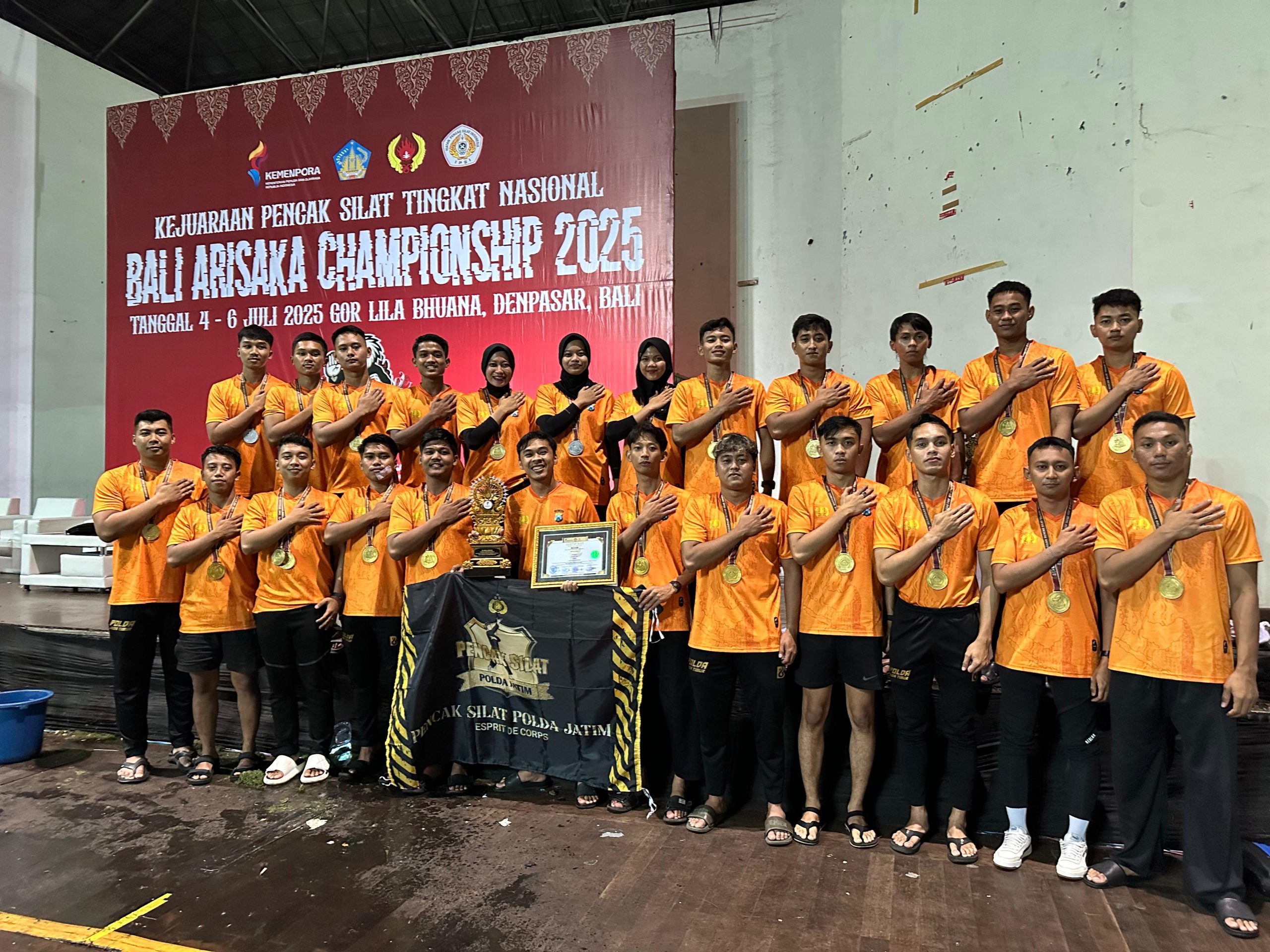 Anggota Polsek Babat, Bripda Sholeh Maulana Raih Emas Di Kejurnas Pencak Silat Piala Kemenpora Bali Arisaka Championship 2025