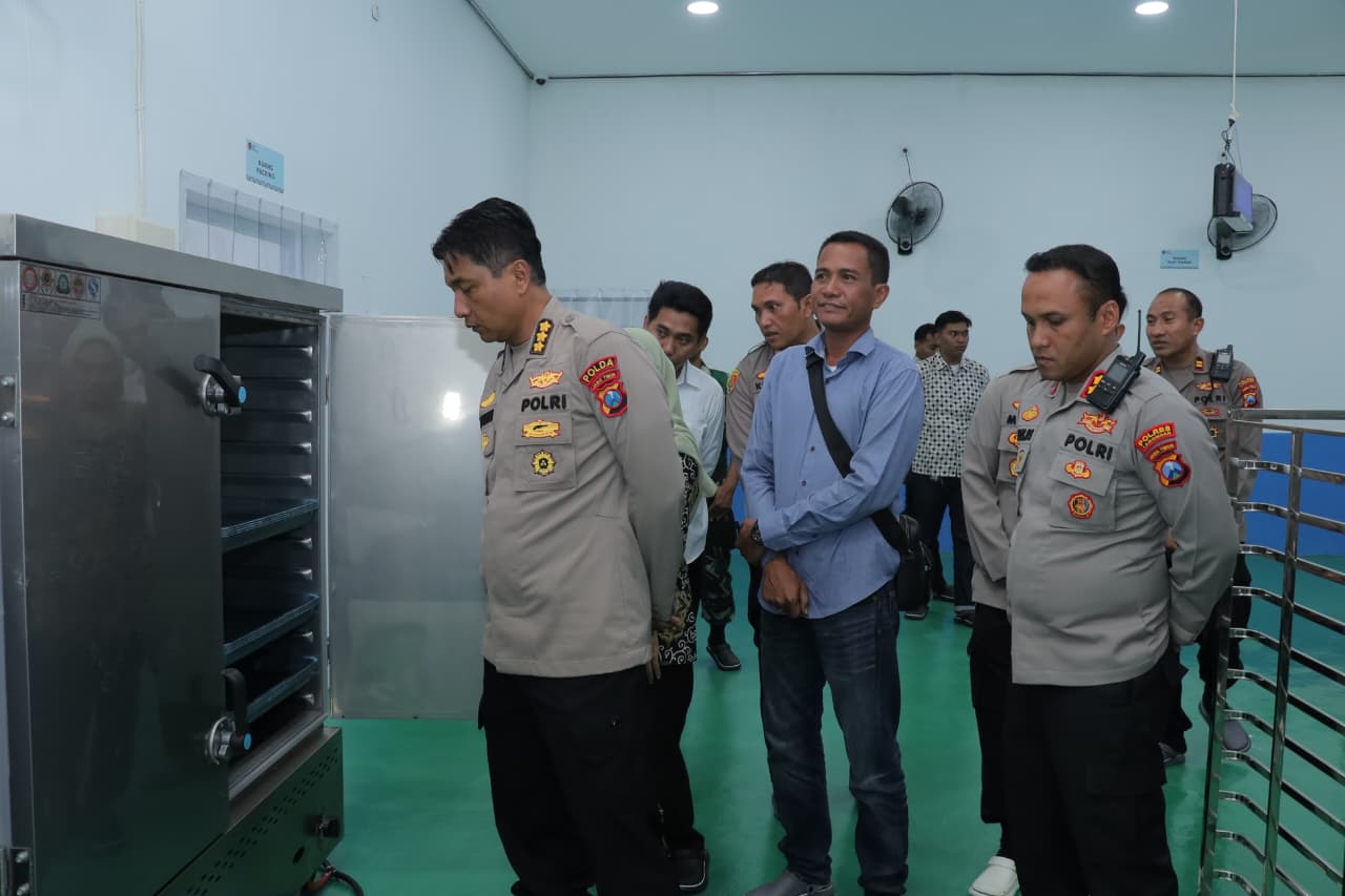 Kapolres Lamongan Terima Tim Asistensi Itwasda Polda Jatim Terkait Pengawasan dan Asistensi Kesiapan Operasional SPPG YKB